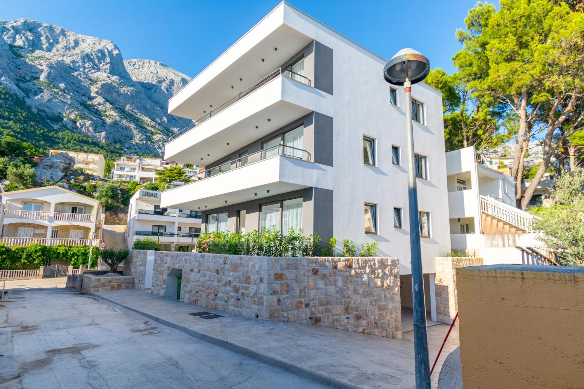 Apartmani Pino 1 Baska Voda Bagian luar foto