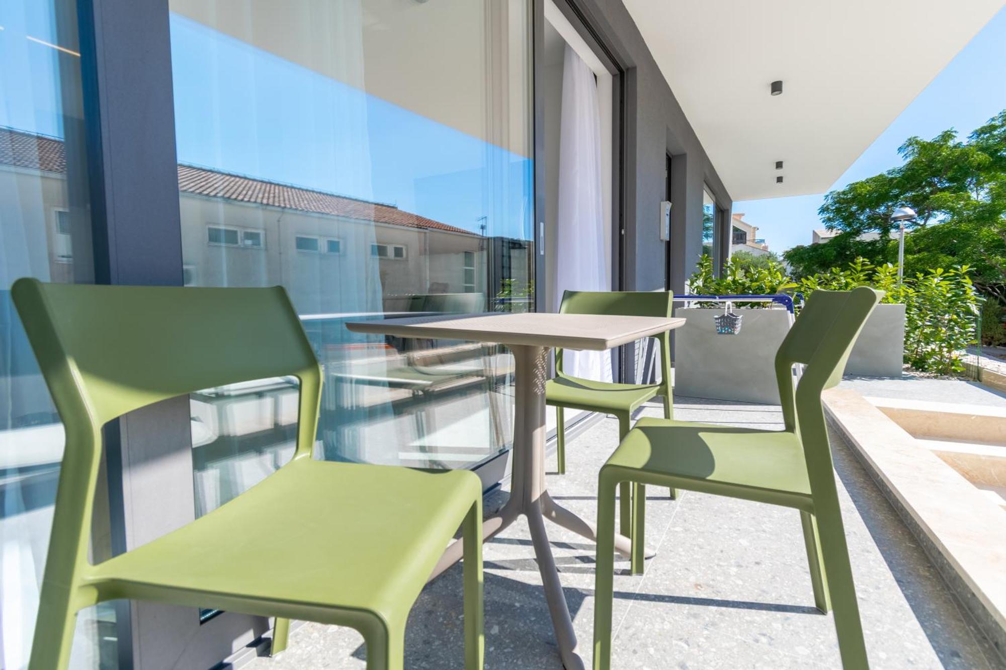 Apartmani Pino 1 Baska Voda Bagian luar foto
